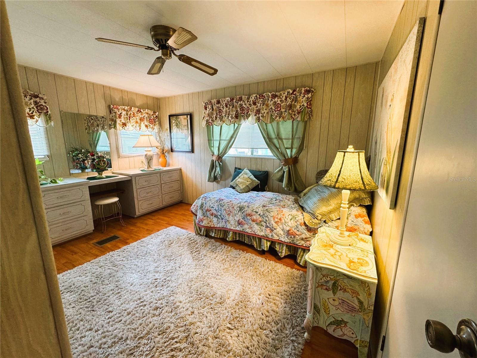 Image 33 of 42 For 313 Palo Verde Drive