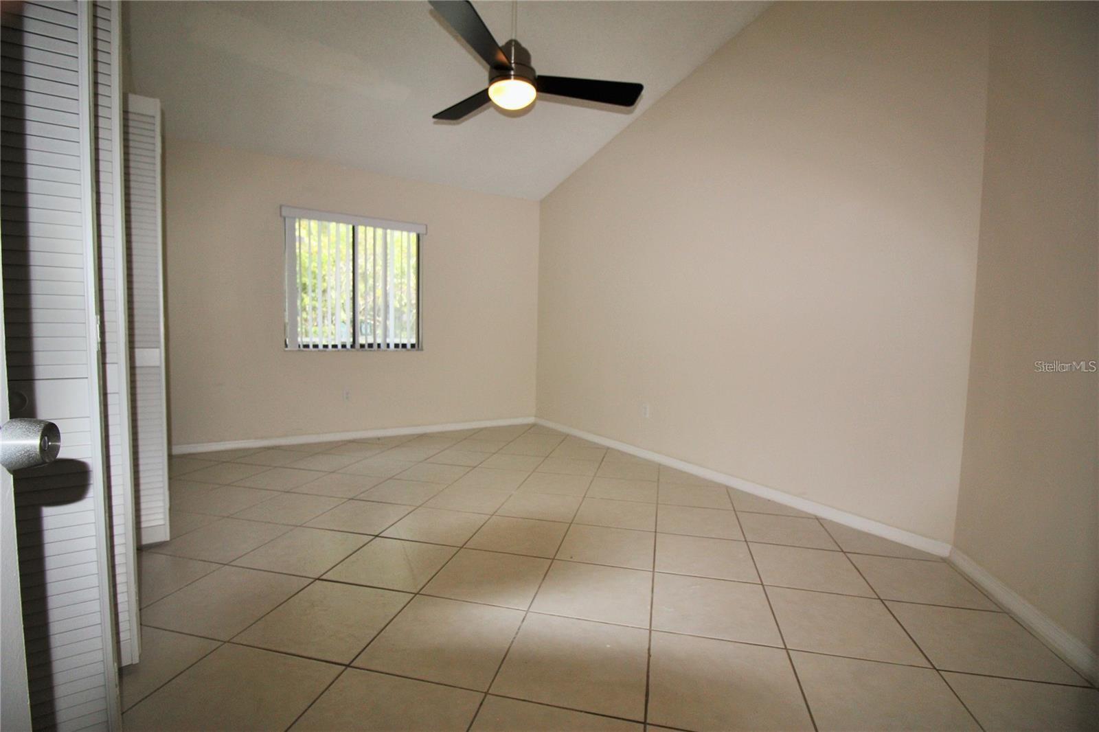 Image 10 of 21 For 222 Olivewood Court
