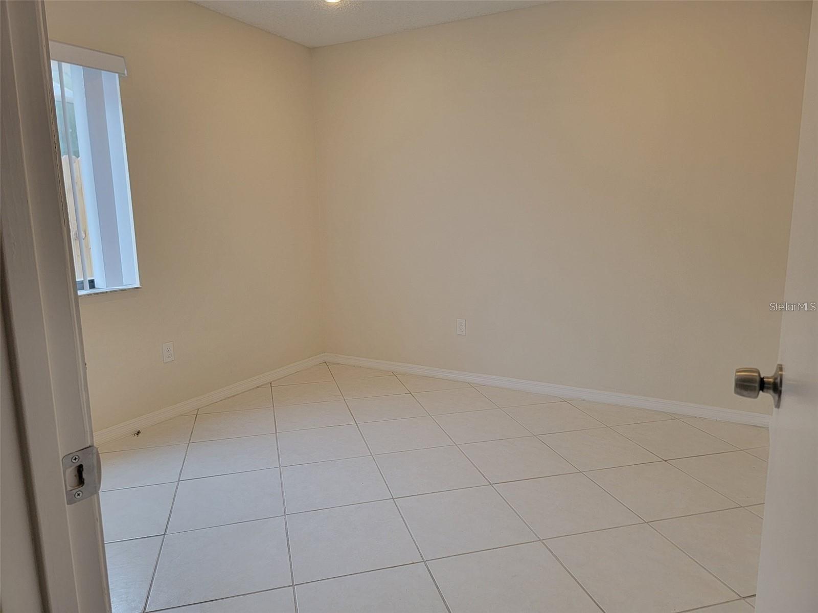Image 19 of 21 For 222 Olivewood Court