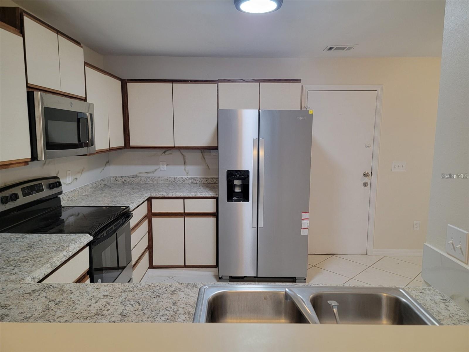 Image 4 of 21 For 222 Olivewood Court