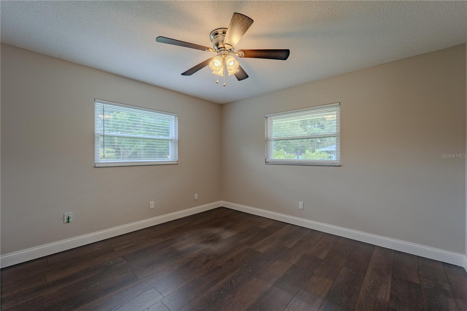 Image 10 of 27 For 4514 Crichton Lane