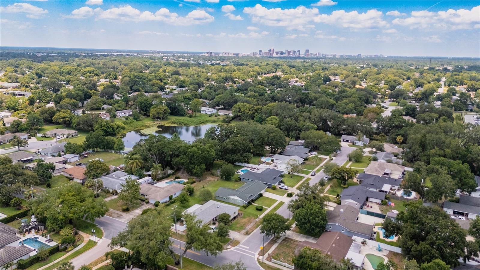 Image 4 of 27 For 4514 Crichton Lane