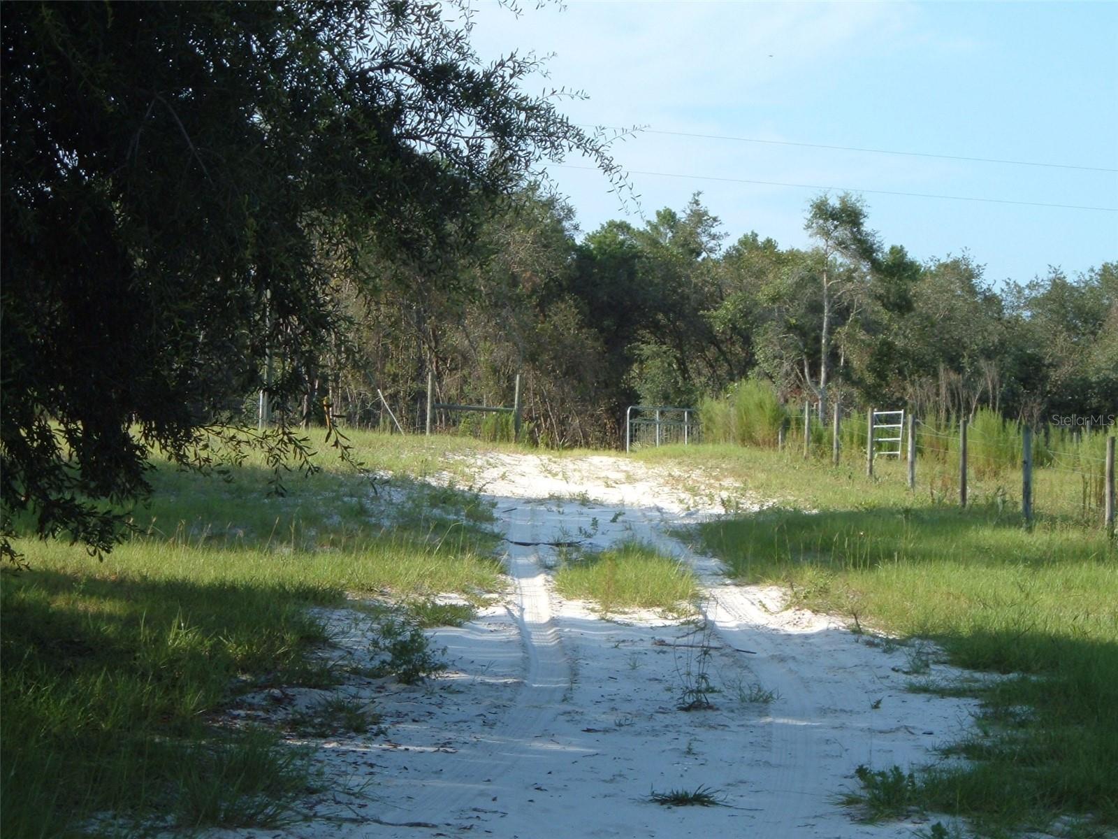 Image 2 of 15 For 900 Buckles Road