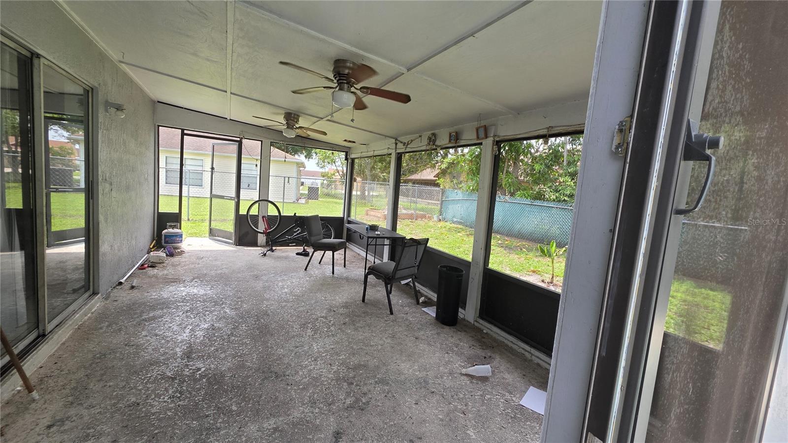 Image 12 of 14 For 303 Silk Oak Drive