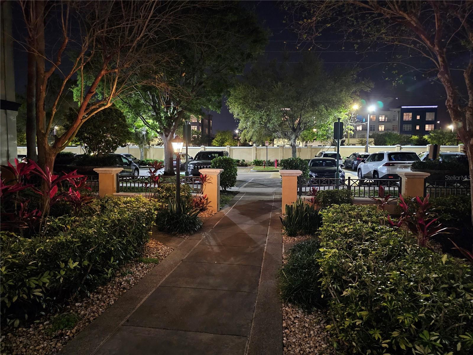 Image 29 of 32 For 12527 Floridays Resort Drive 406-e