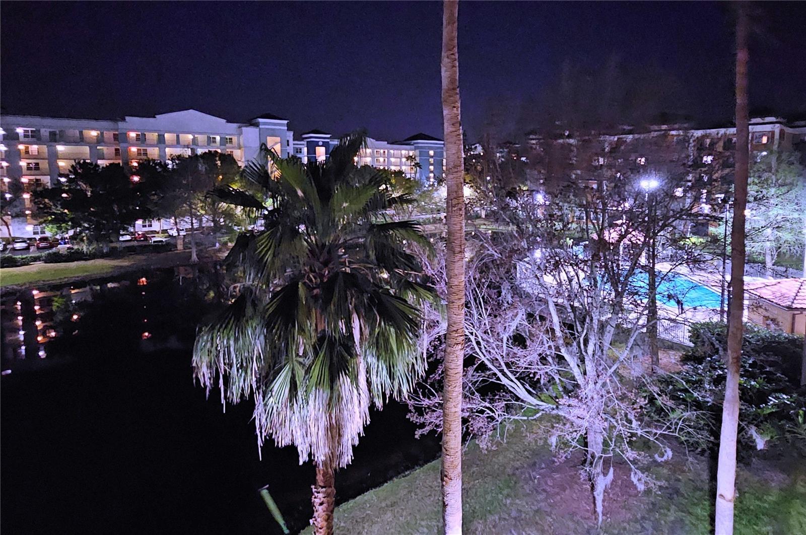 Image 3 of 32 For 12527 Floridays Resort Drive 406-e