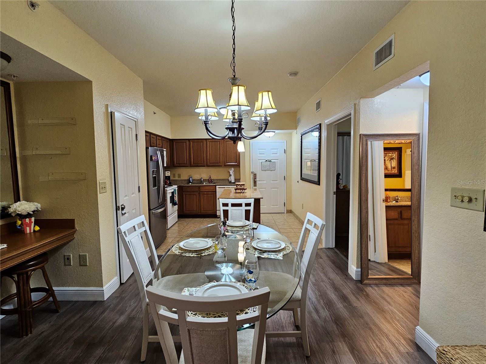 Image 5 of 32 For 12527 Floridays Resort Drive 406-e