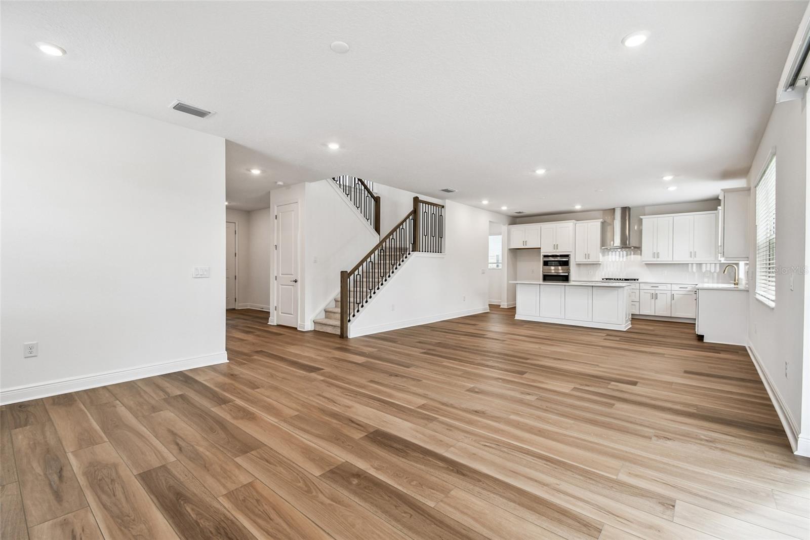 Image 13 of 36 For 7571 Hawkstone Drive