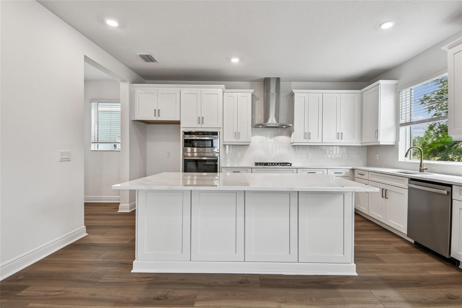 Image 4 of 36 For 7571 Hawkstone Drive