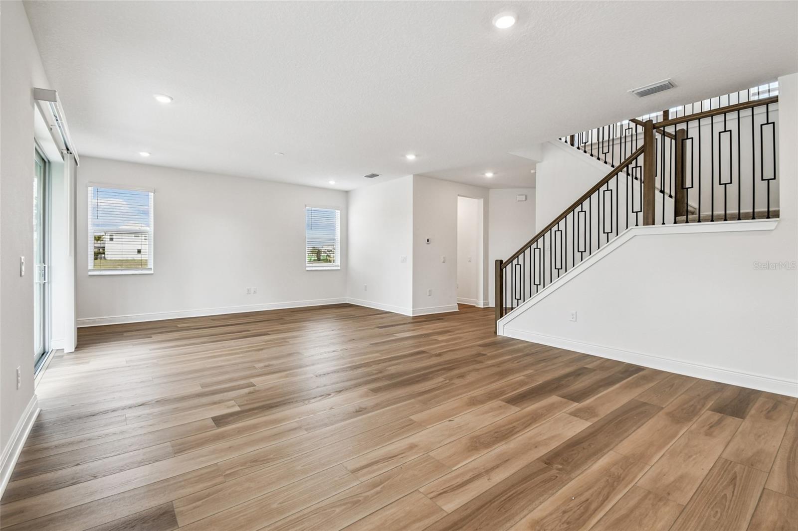 Image 9 of 36 For 7571 Hawkstone Drive