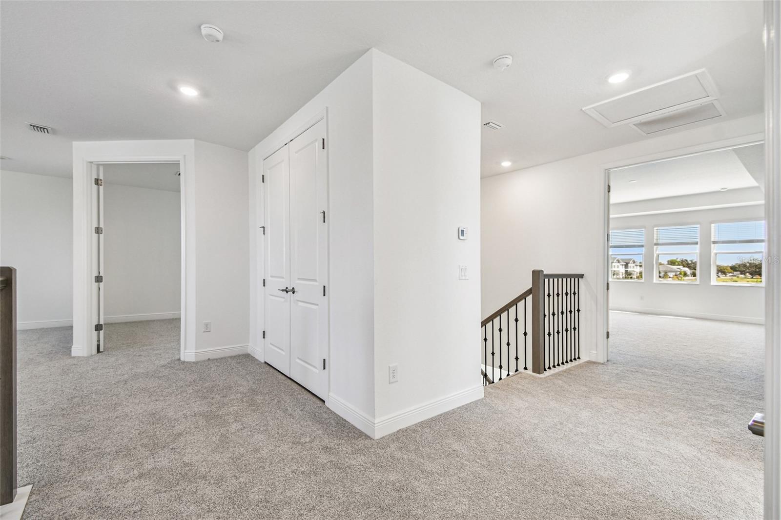 Image 18 of 43 For 7562 Seahawk Avenue