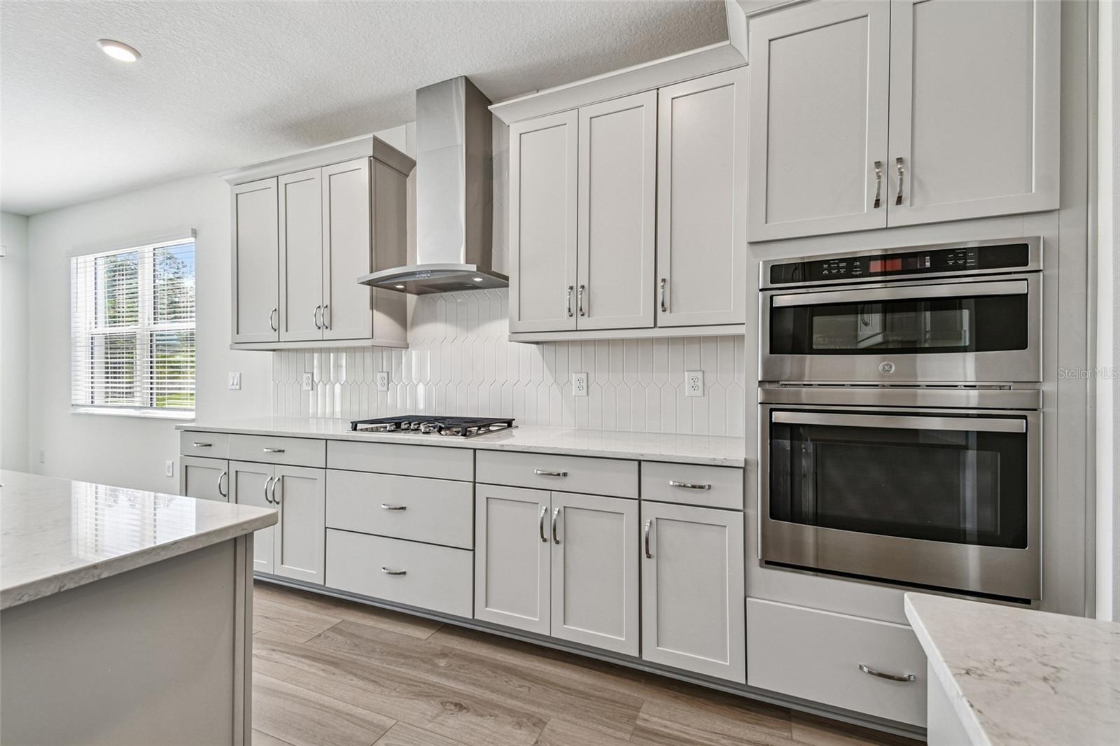 Image 5 of 43 For 7562 Seahawk Avenue