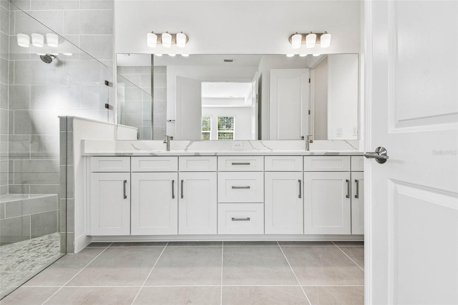 Image 17 of 32 For 7566 Seahawk Avenue