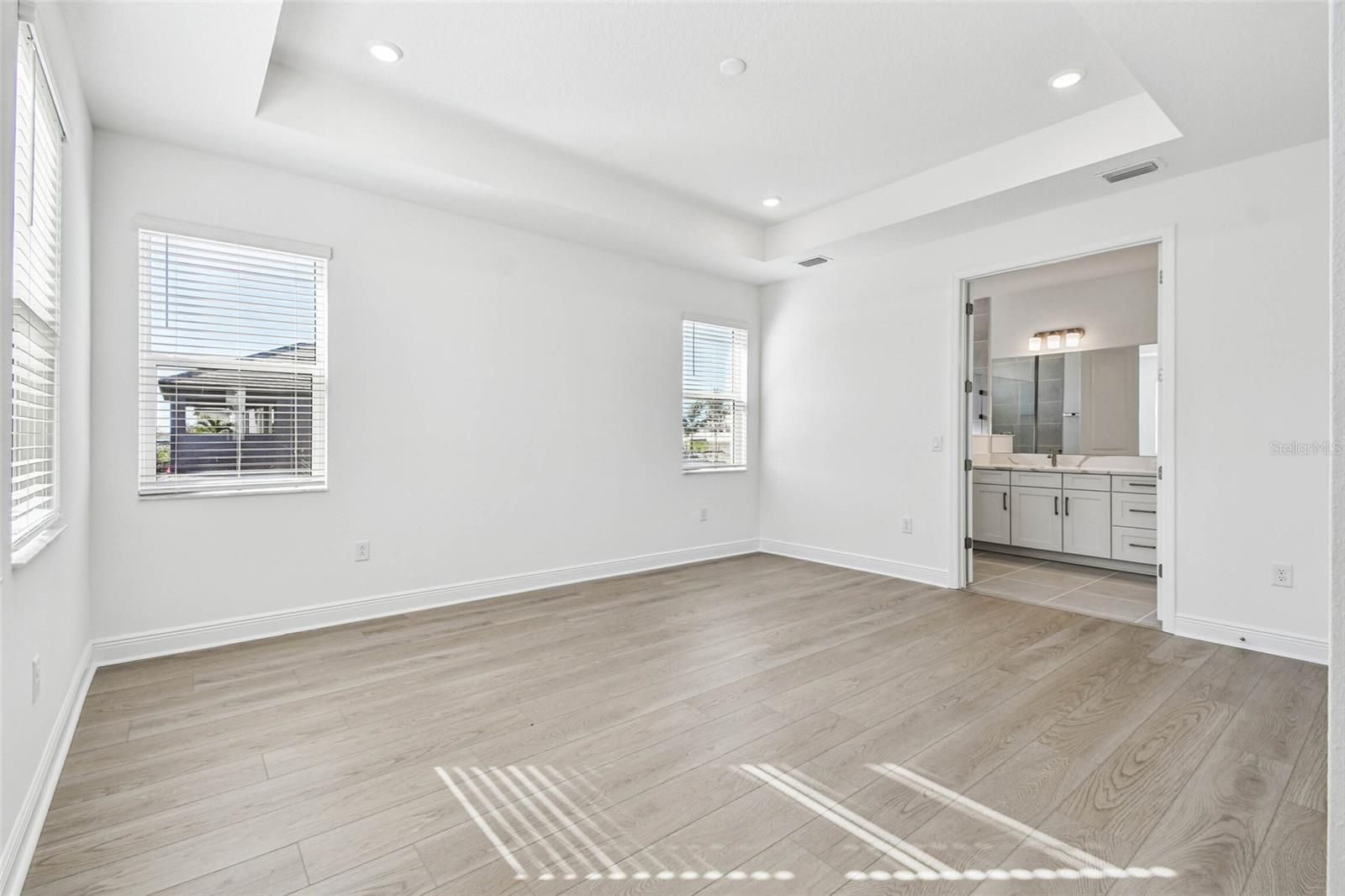 Image 21 of 32 For 7566 Seahawk Avenue