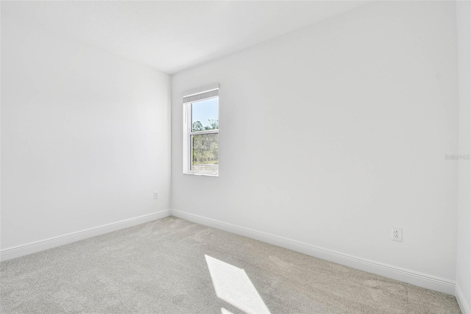 Image 23 of 32 For 7566 Seahawk Avenue