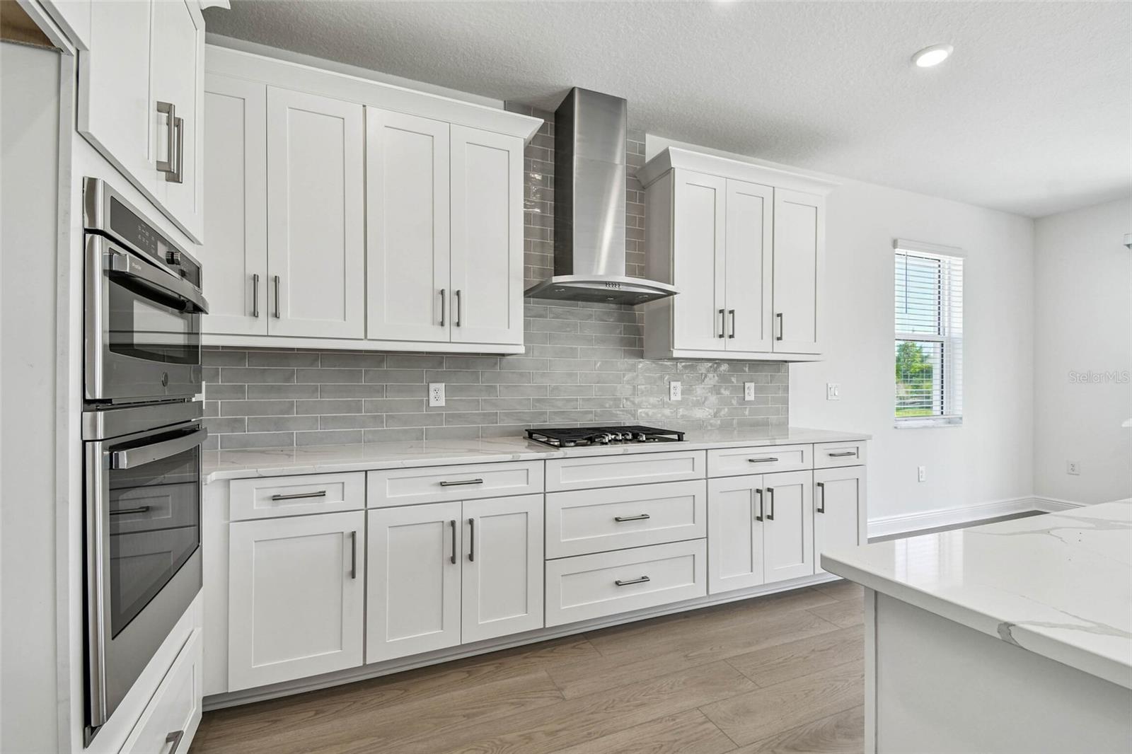 Image 5 of 32 For 7566 Seahawk Avenue