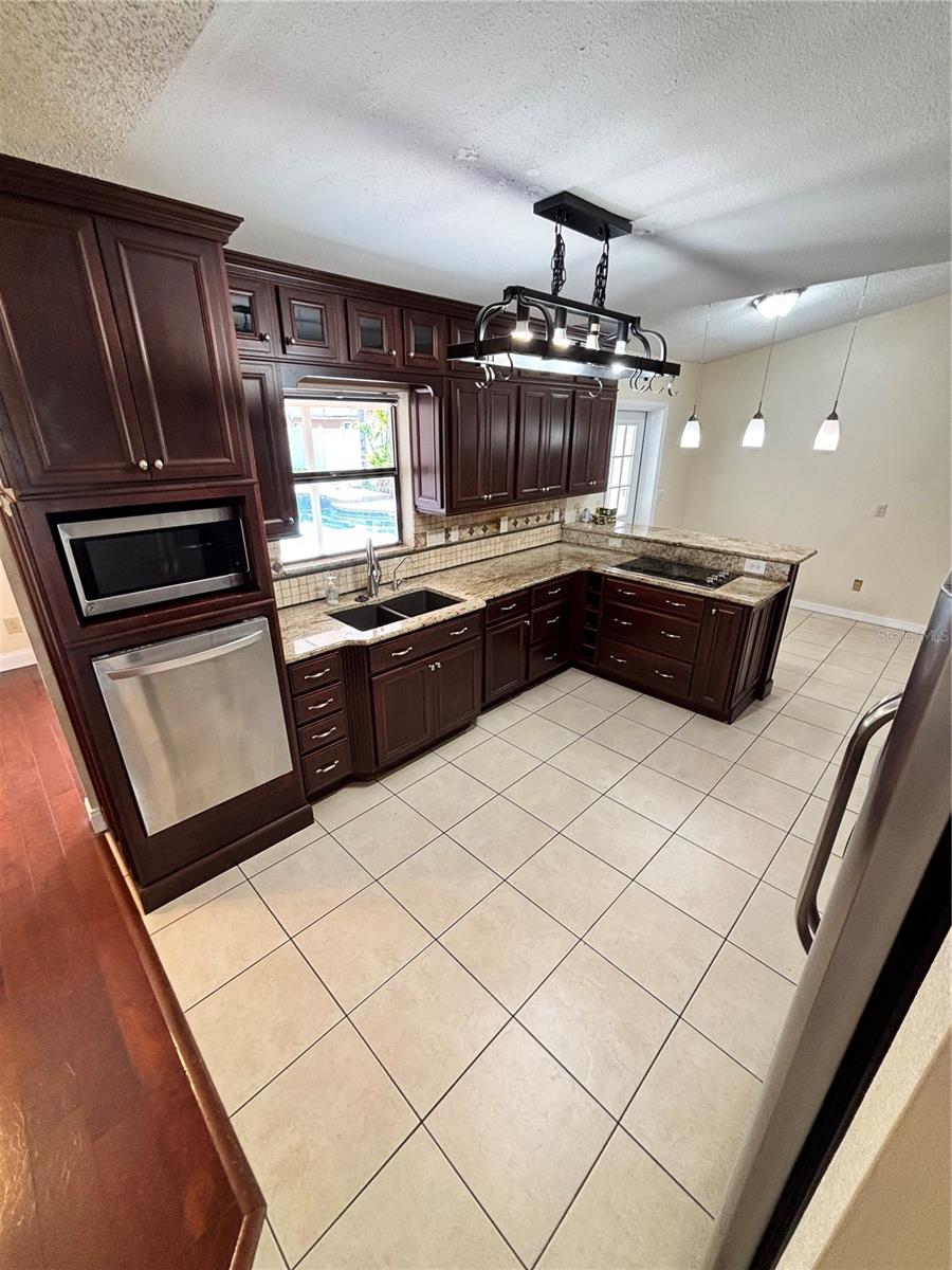 Image 6 of 24 For 5552 Pentail Circle