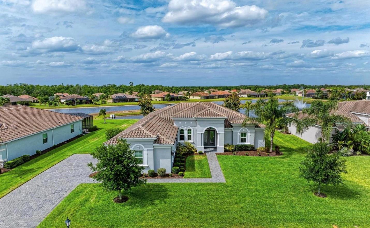 Listing Details for 16617 5th Avenue E, BRADENTON, FL 34212
