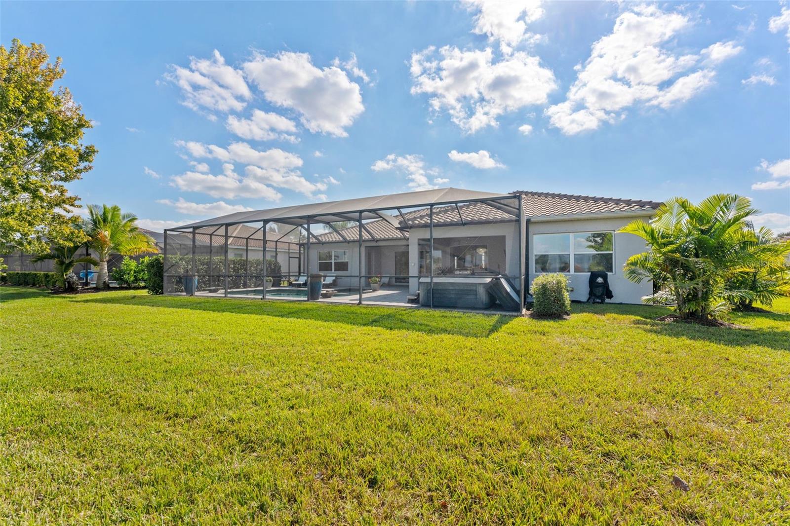 Image 35 of 42 For 16617 5th Avenue E