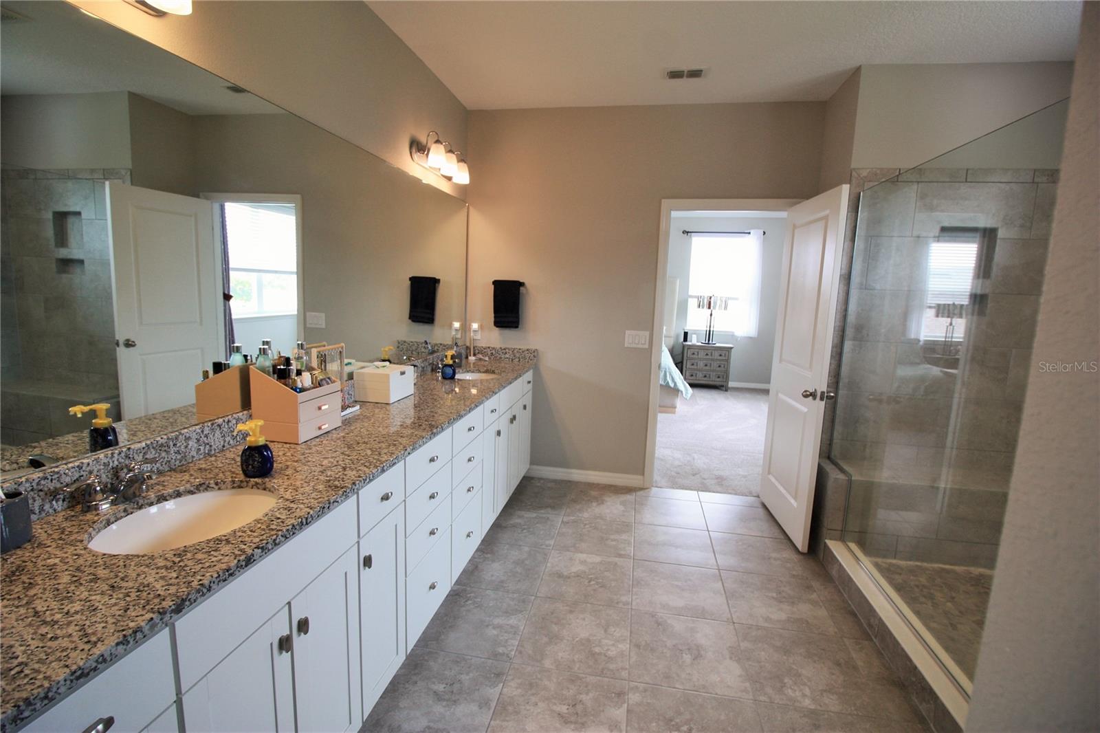 Image 21 of 44 For 1813 Hawksbill Lane