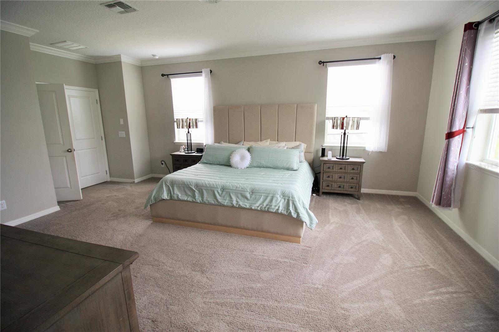 Image 22 of 44 For 1813 Hawksbill Lane