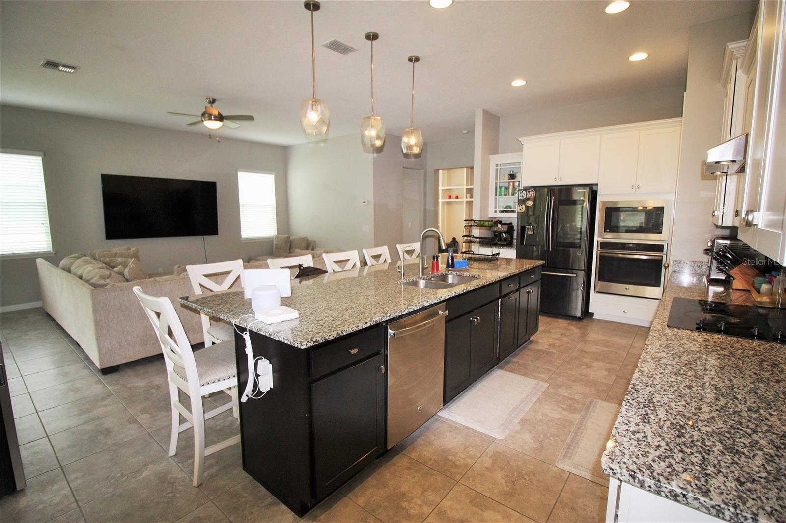 Image 4 of 44 For 1813 Hawksbill Lane