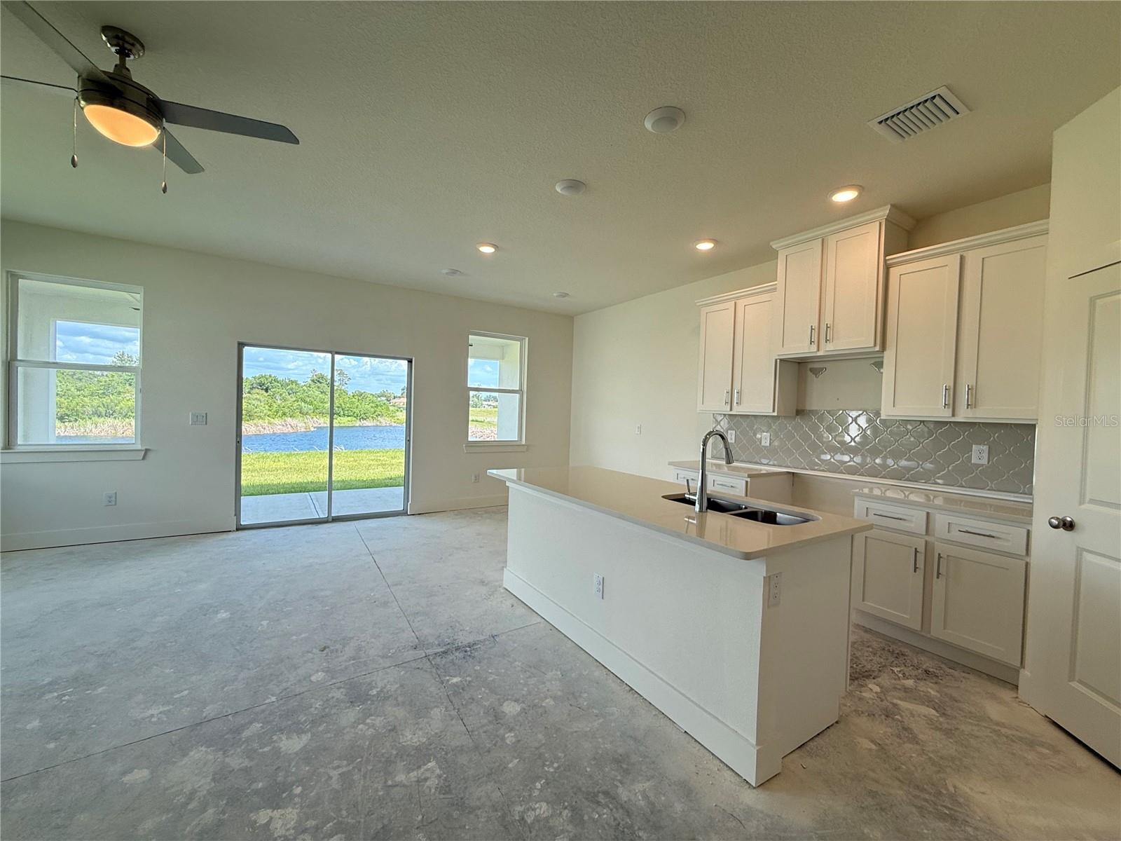 Image 5 of 29 For 14012 Emerald Fields Drive