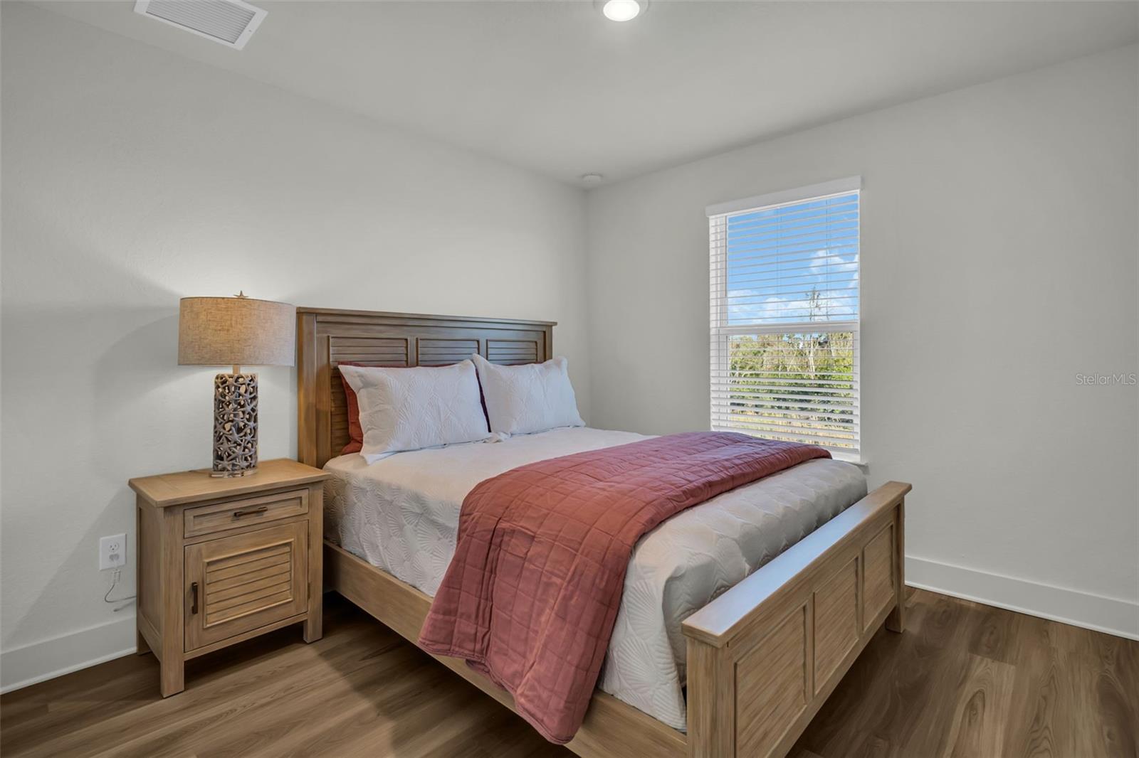 Image 23 of 26 For 14004 Emerald Fields Drive