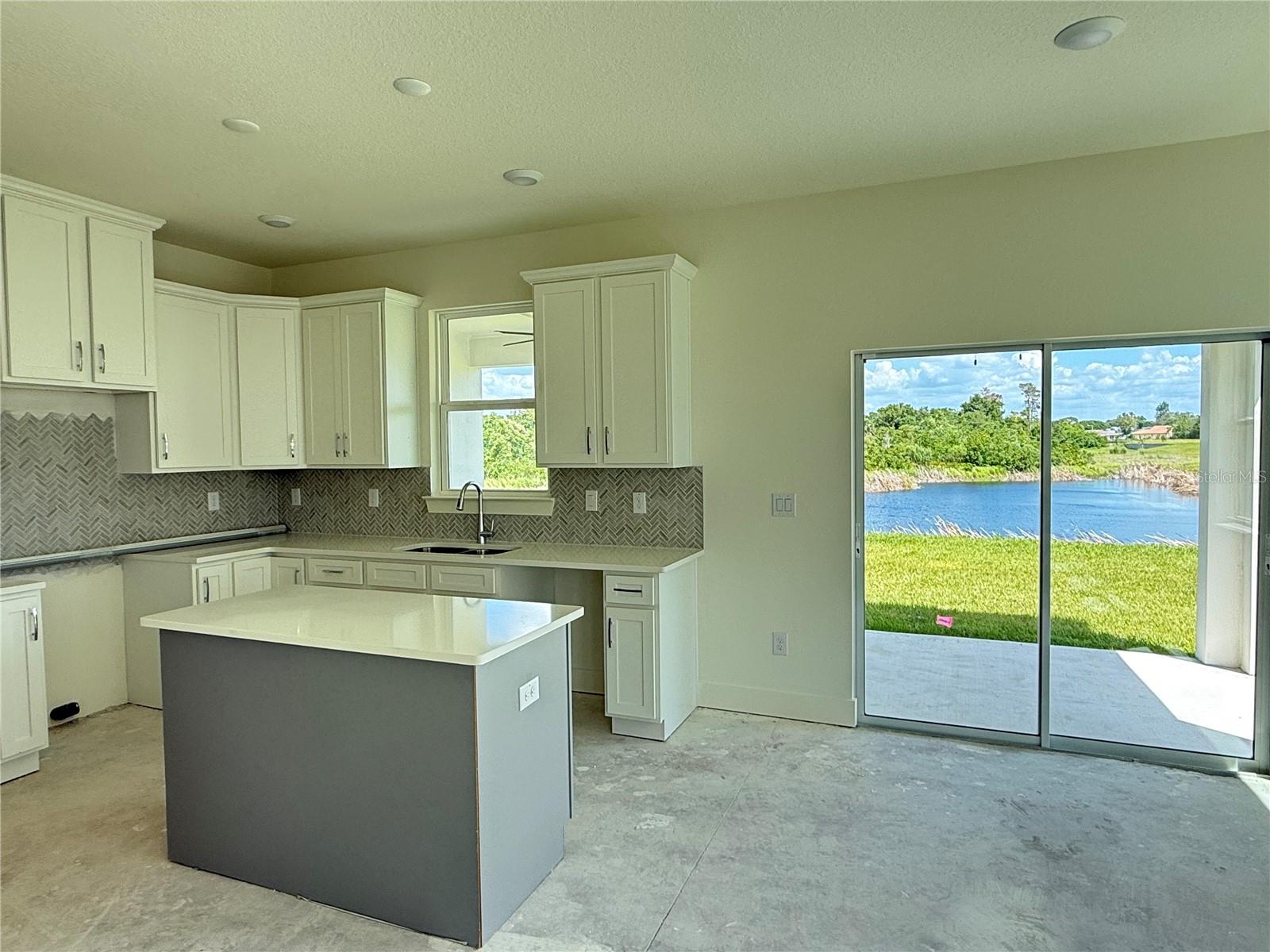 Image 4 of 26 For 14004 Emerald Fields Drive
