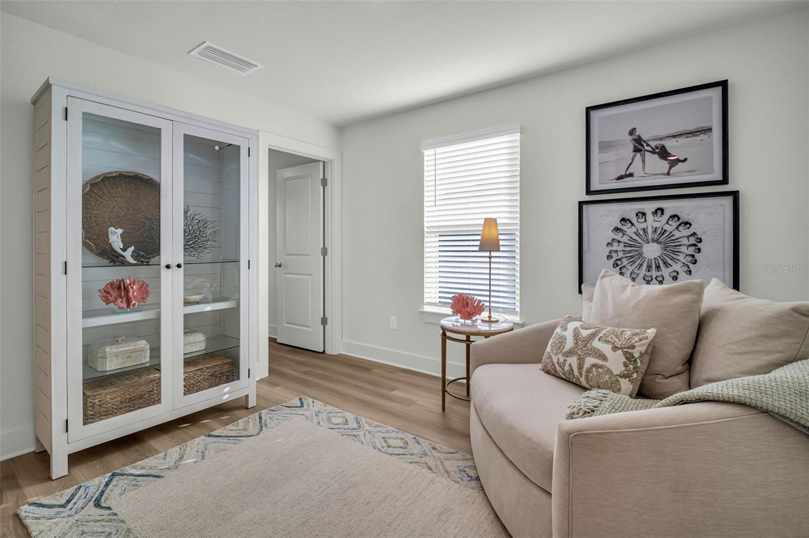 Image 21 of 27 For 13978 Emerald Fields Drive