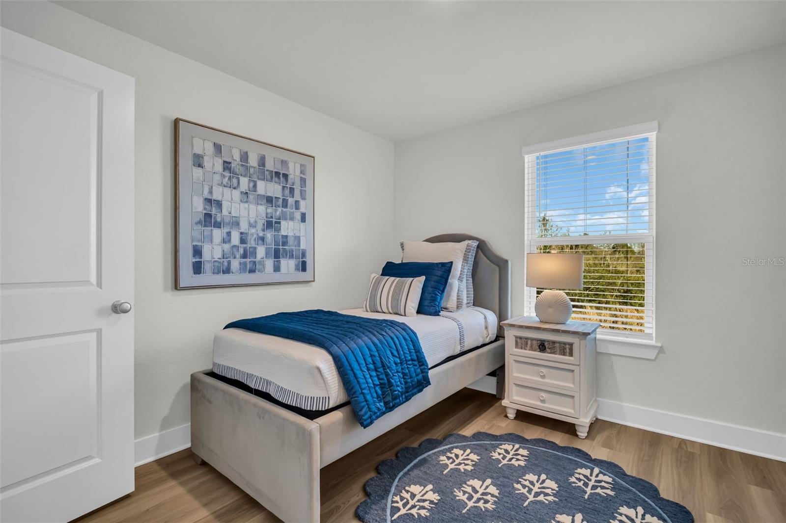 Image 24 of 27 For 13978 Emerald Fields Drive