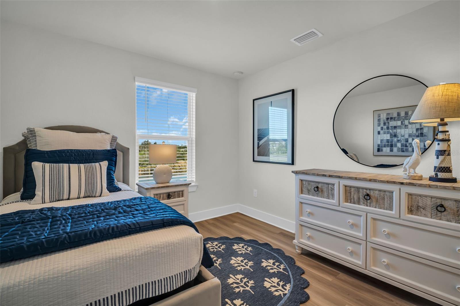 Image 25 of 27 For 13978 Emerald Fields Drive