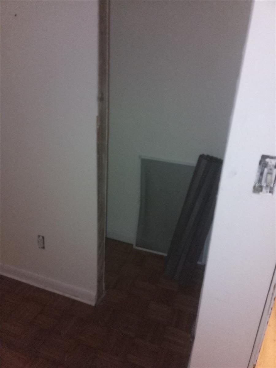 Image 10 of 43 For 2822 Dean Road