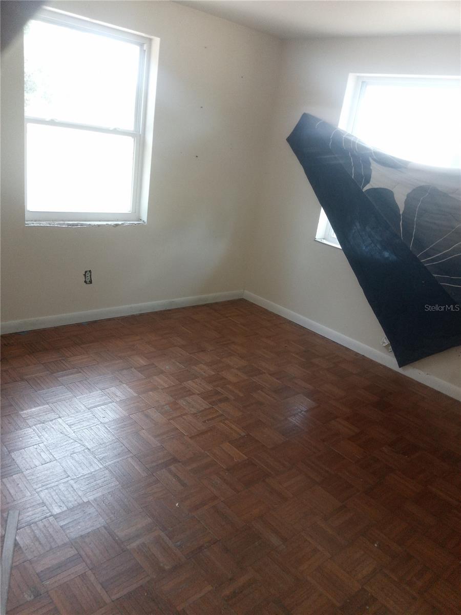 Image 17 of 43 For 2822 Dean Road