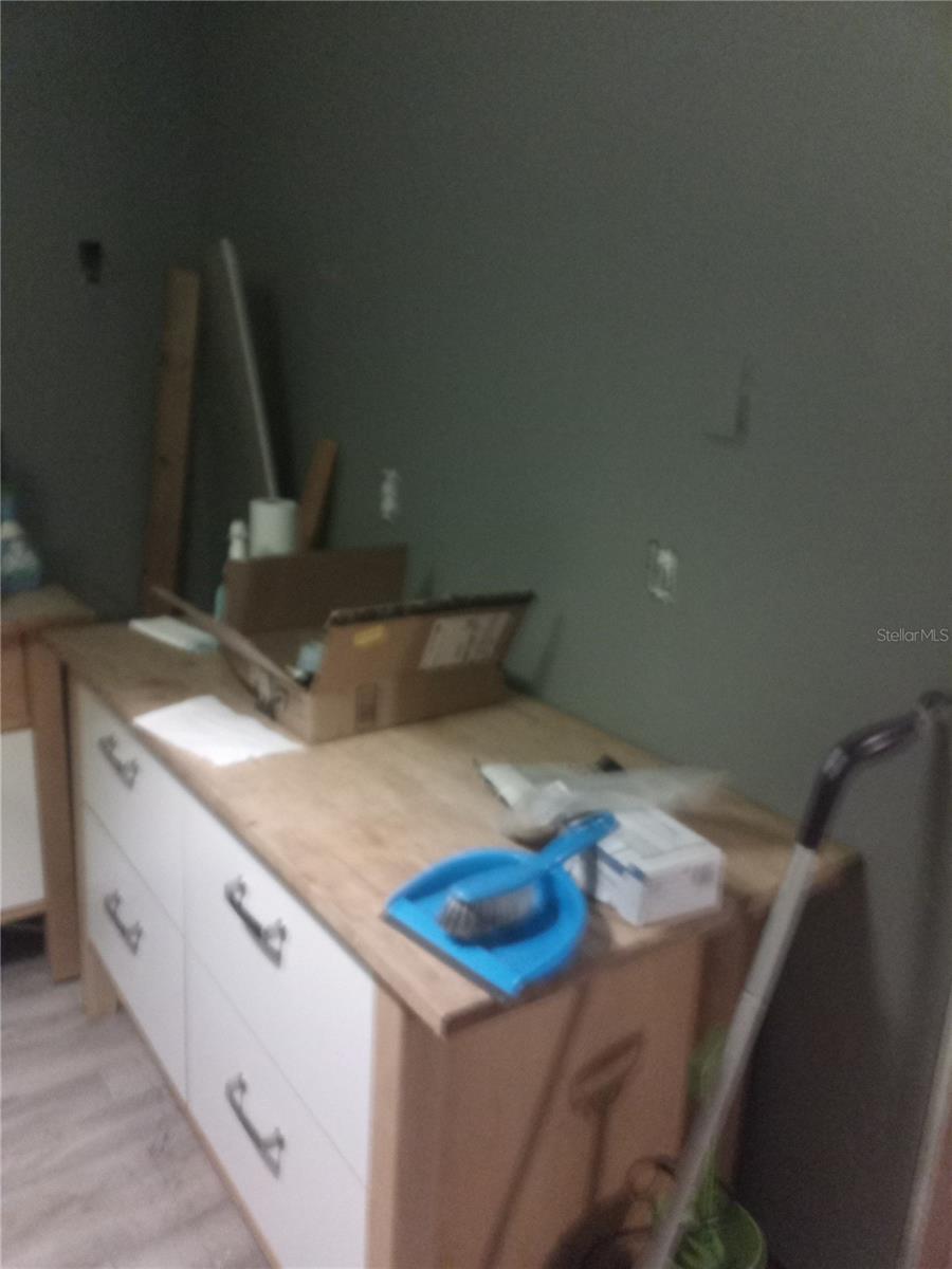 Image 24 of 43 For 2822 Dean Road