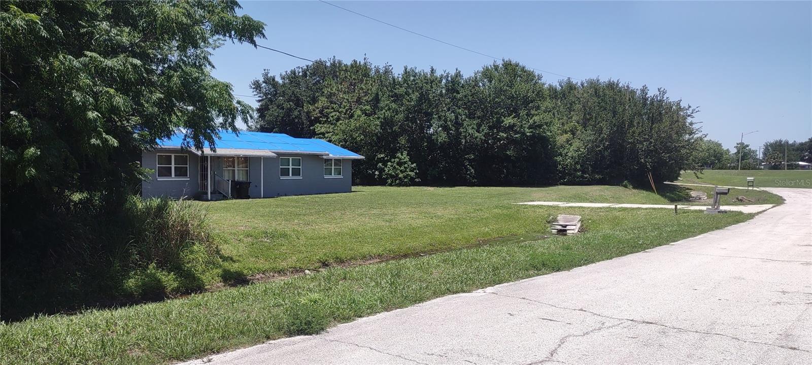 Image 3 of 43 For 2822 Dean Road