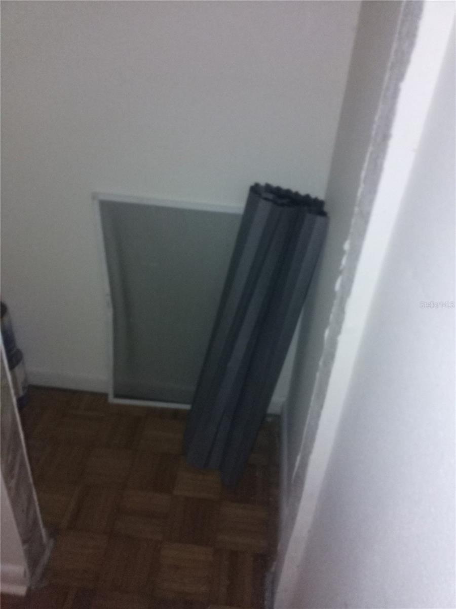 Image 34 of 43 For 2822 Dean Road