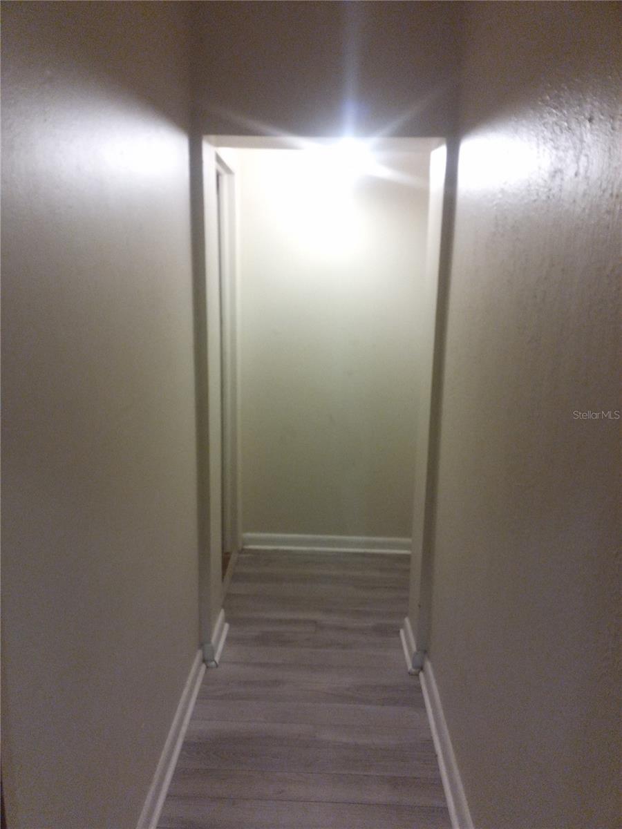 Image 9 of 43 For 2822 Dean Road