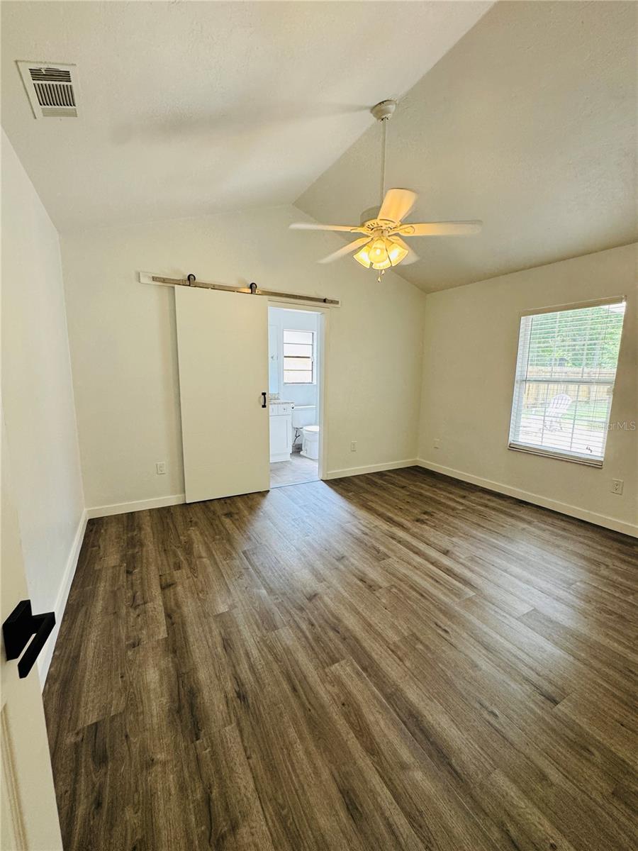 Image 9 of 16 For 4824 37th Place