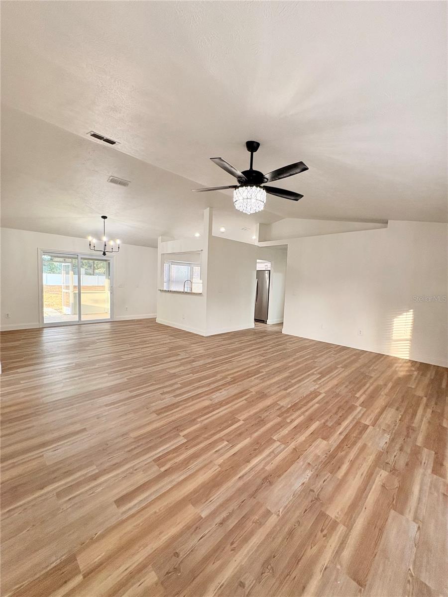 Image 6 of 20 For 5703 108th Street