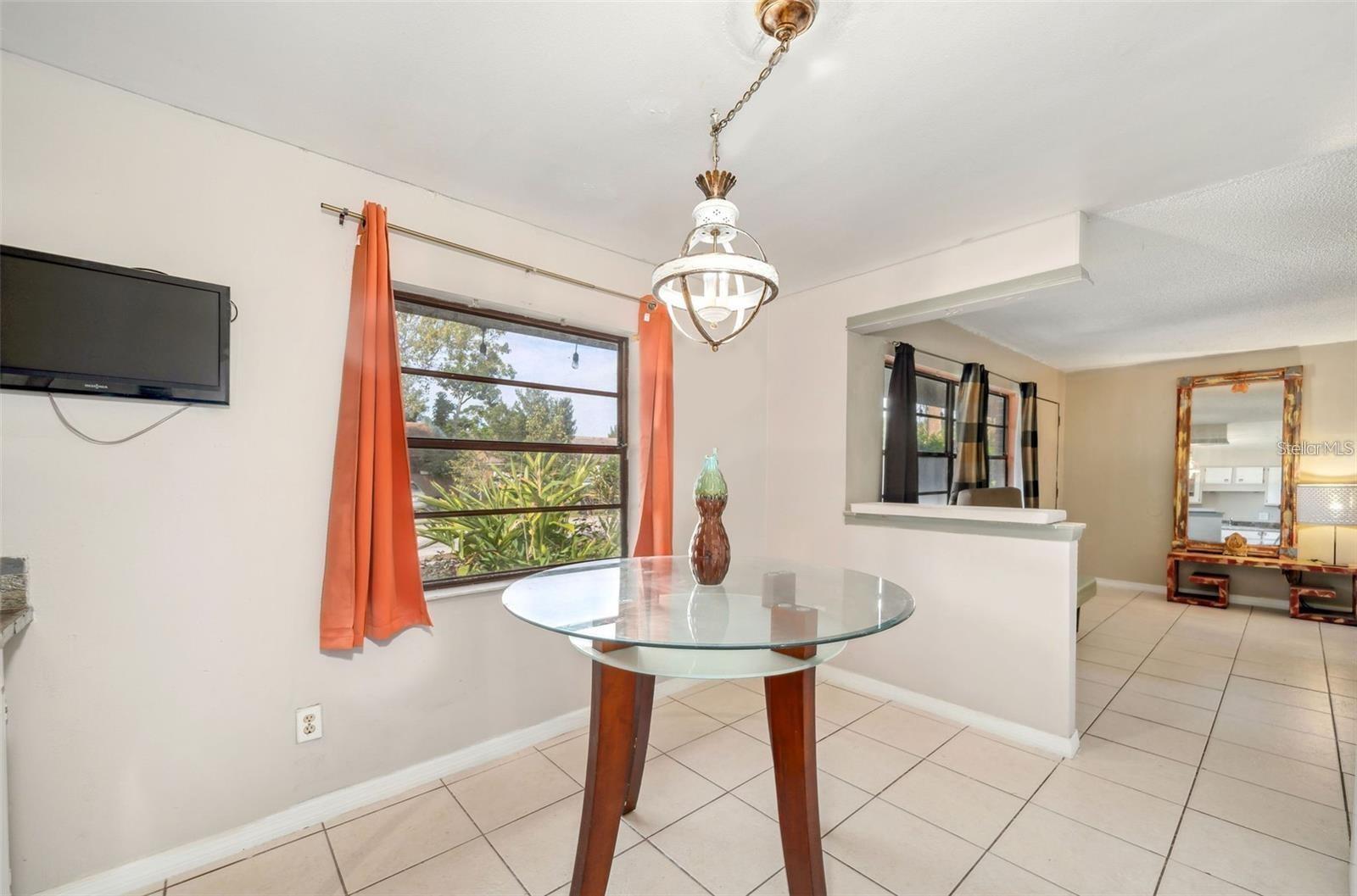 Image 4 of 13 For 5454 Decatur Street