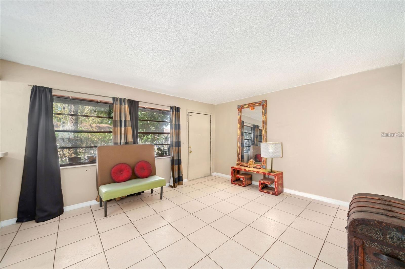 Image 6 of 13 For 5454 Decatur Street