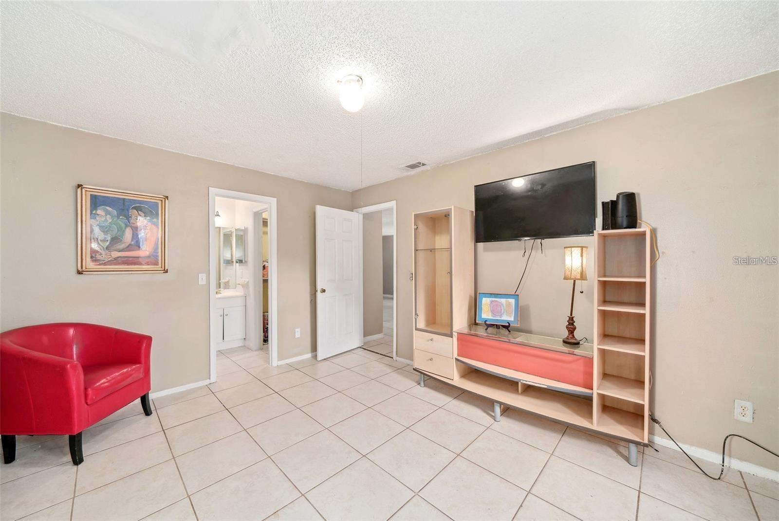 Image 7 of 13 For 5454 Decatur Street