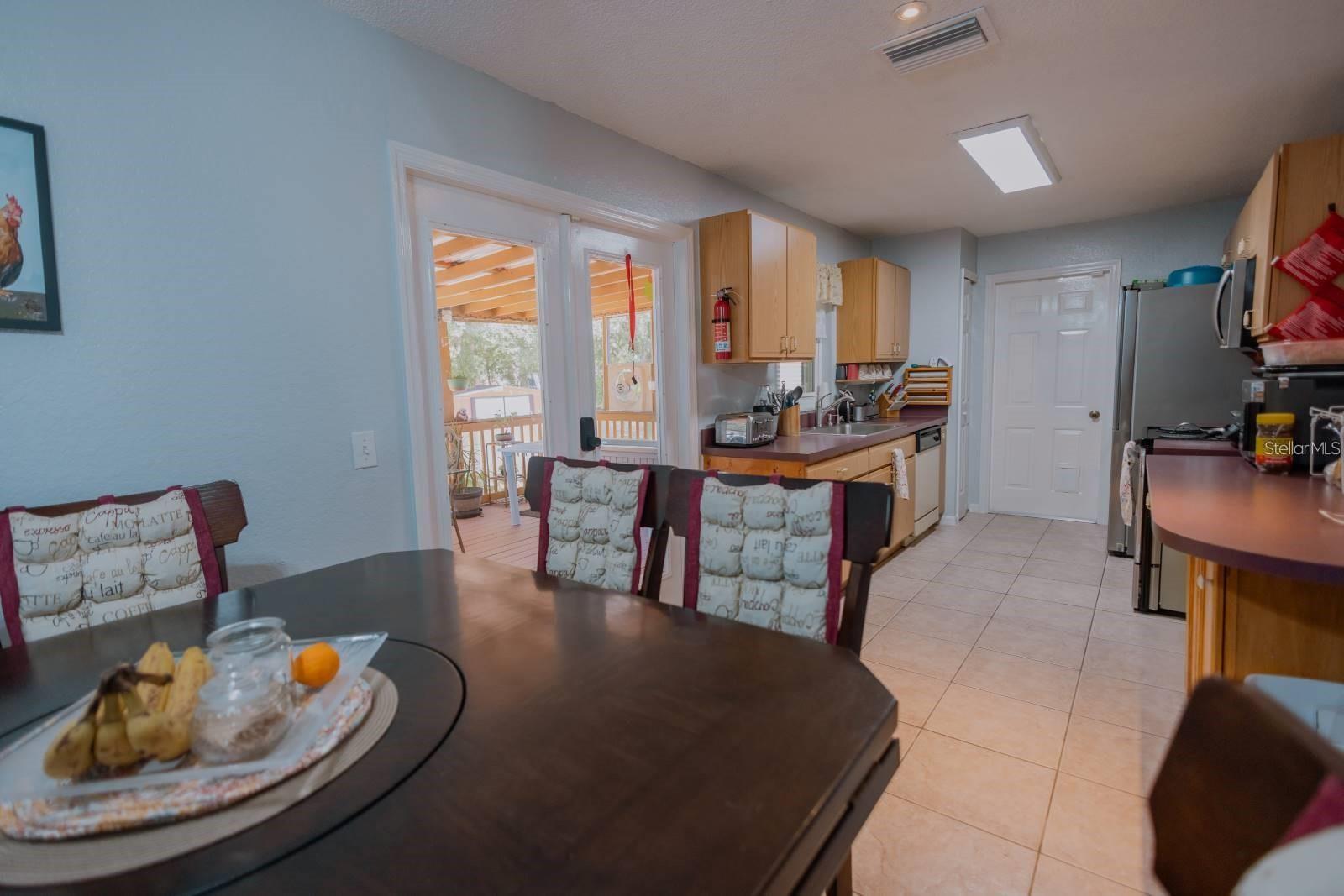 Image 10 of 23 For 222 Trailview Way