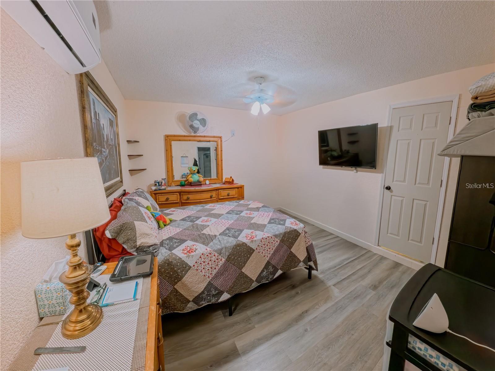 Image 12 of 23 For 222 Trailview Way