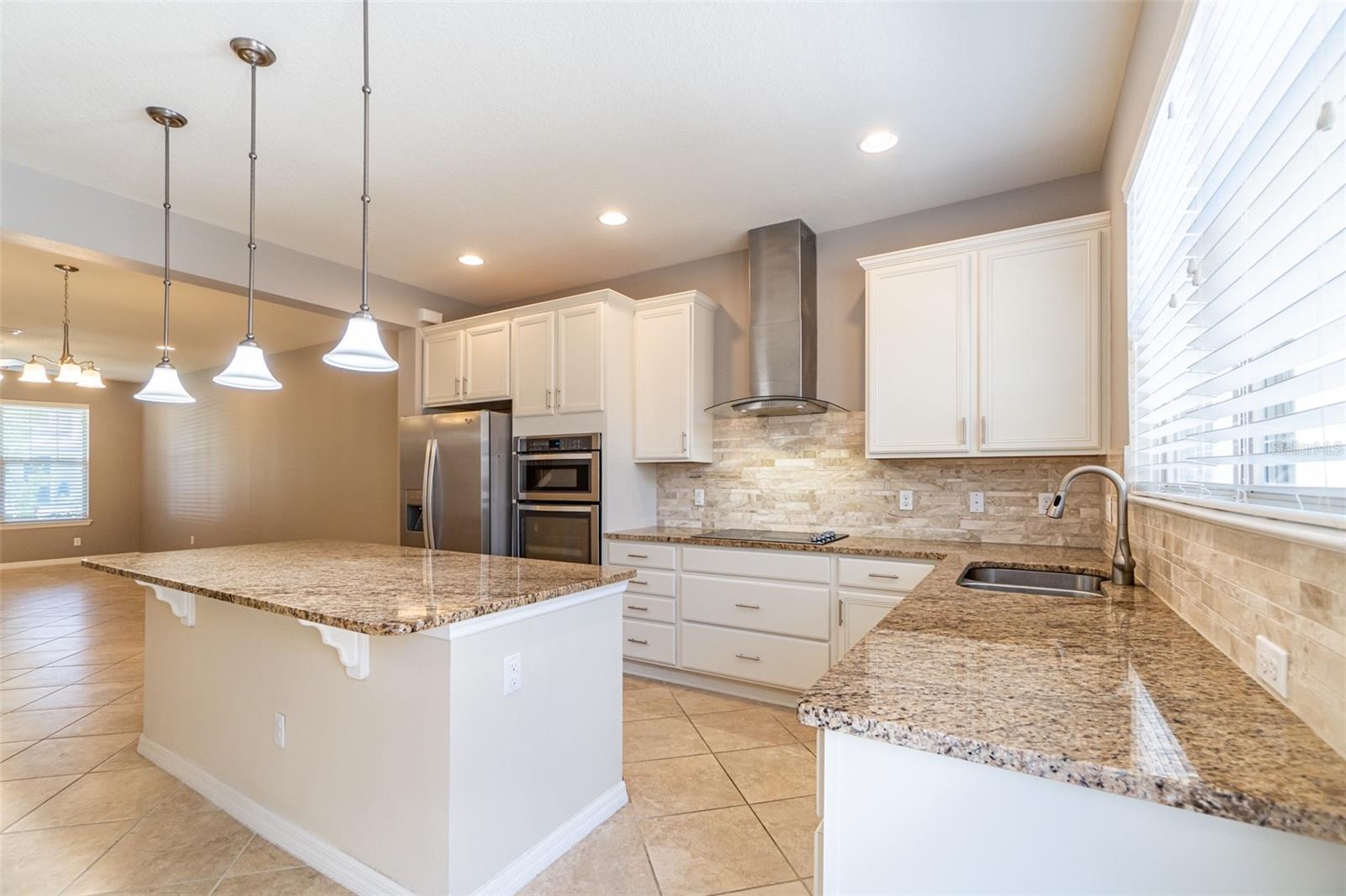 Image 7 of 49 For 5031 Walker Street