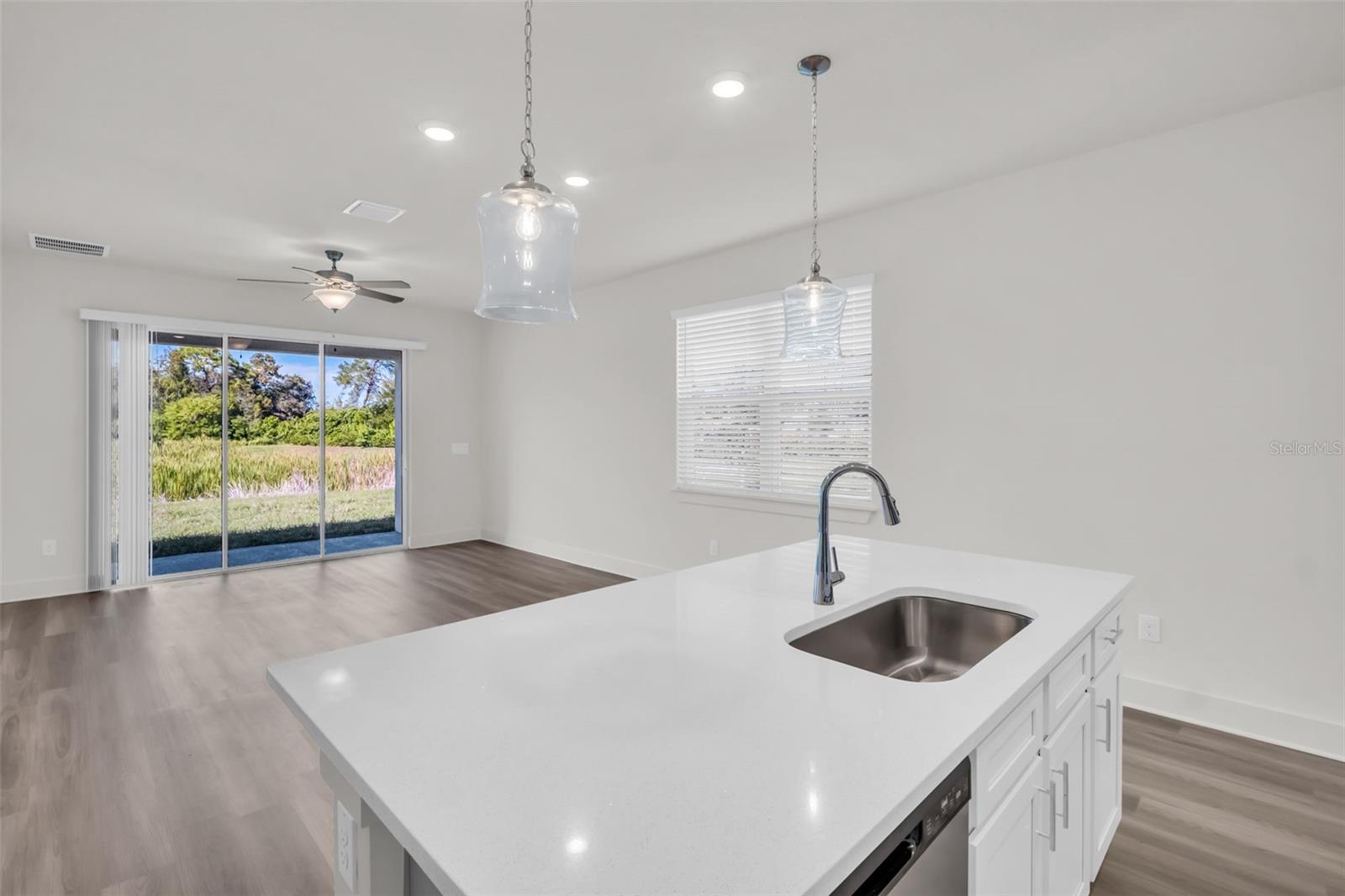 Image 21 of 30 For 7963 Chandler Lake Court