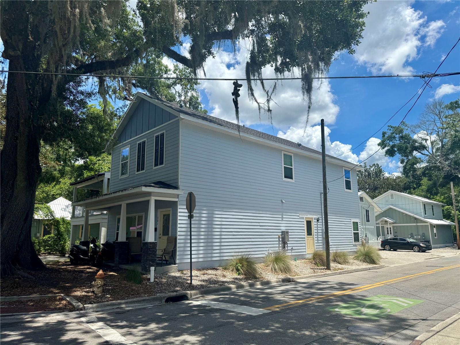 Image 4 of 14 For 301 8th Street