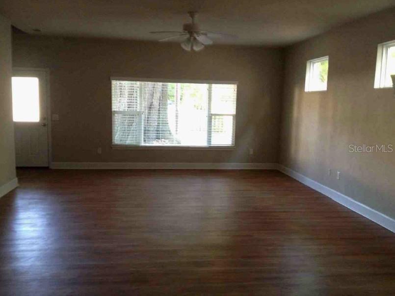 Image 7 of 14 For 301 8th Street