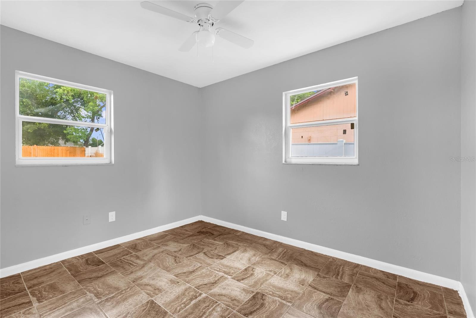 Image 12 of 18 For 5390 Botany Court